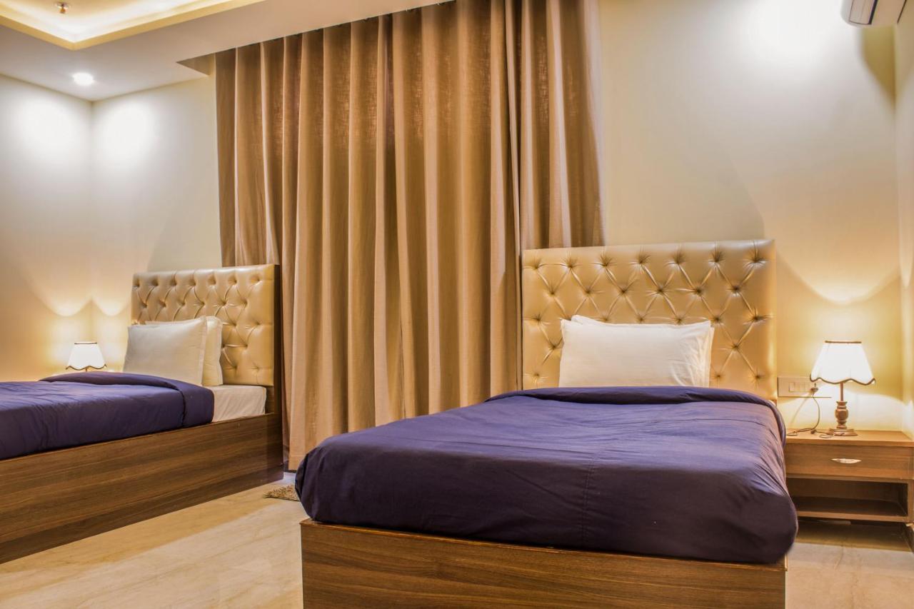 Lav Kush International Hotell Varanasi Exteriör bild